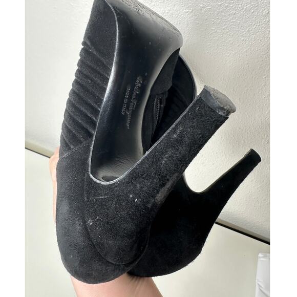 Salvatore Ferragamo Black Suede Narni Stiletto Bootie Side Zip 8 - Picture 11 of 16